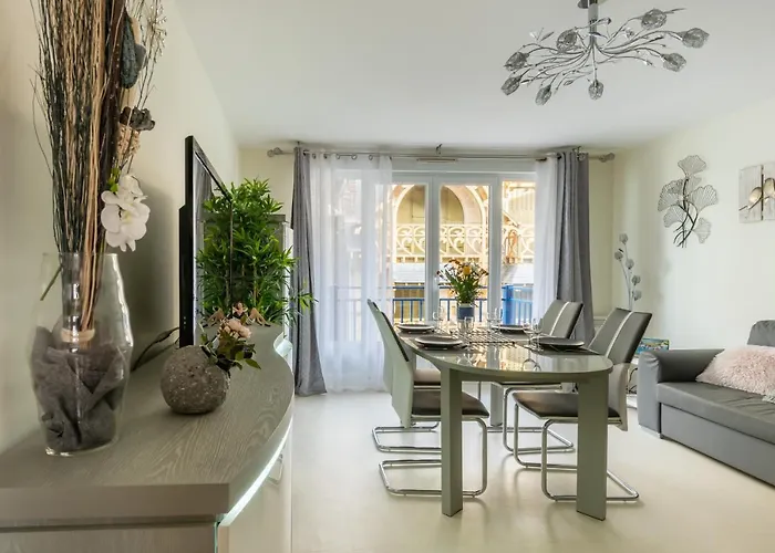 Swan - Avec Balcon Proche Apartamento